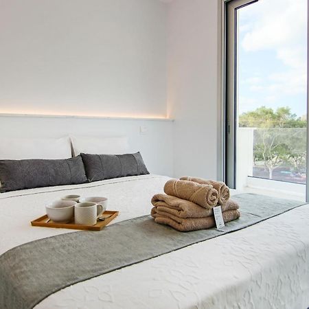 파포스 Phaedrus Living - Seaside Executive Flat Harbour 205 아파트 외부 사진