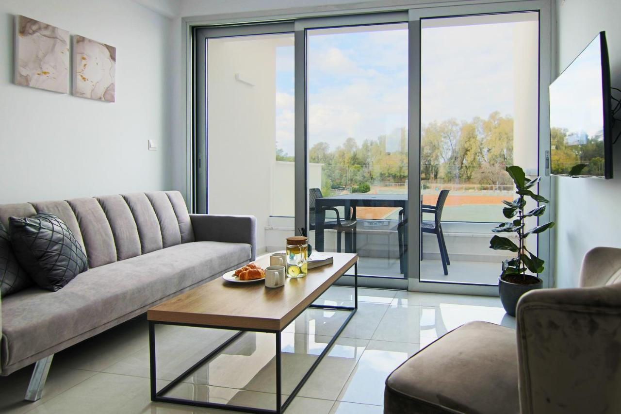 파포스 Phaedrus Living - Seaside Executive Flat Harbour 205 아파트 외부 사진
